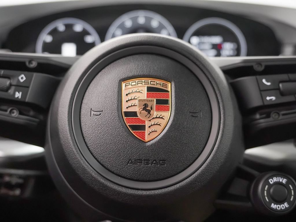 Used 2025 Porsche Cayenne Coupe AWD/4WD image 27