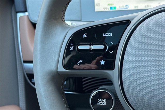 Used 2024 Hyundai Ioniq 5 Limited image 32