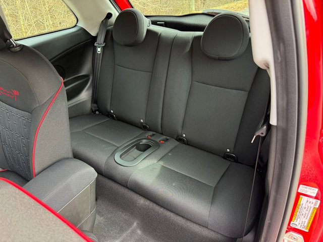 Used 2024 FIAT 500 e (RED) image 15