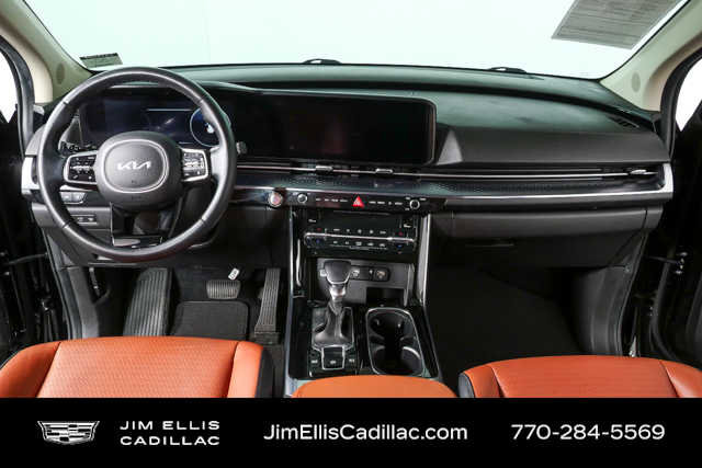 Used 2022 Kia Carnival SX Prestige image 19