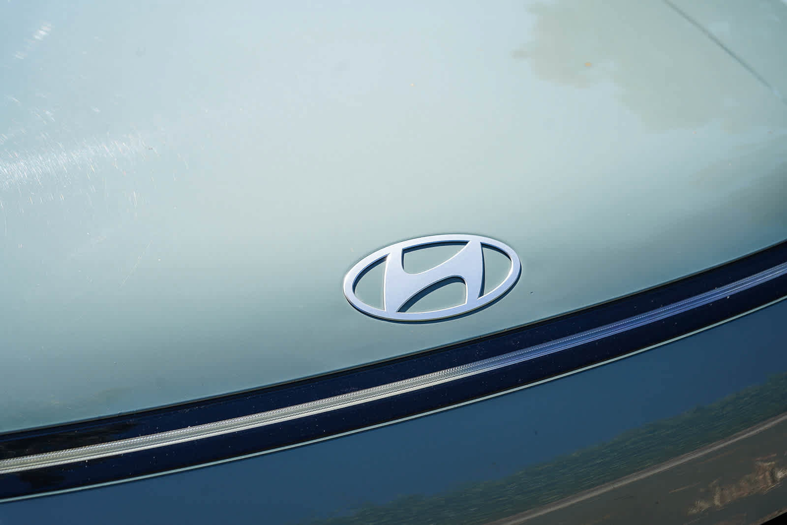 Used 2024 Hyundai Kona Limited AWD/4WD image 12