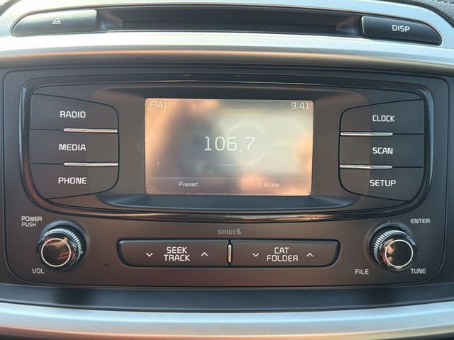 Certified 2017 Kia Sorento LX image 16