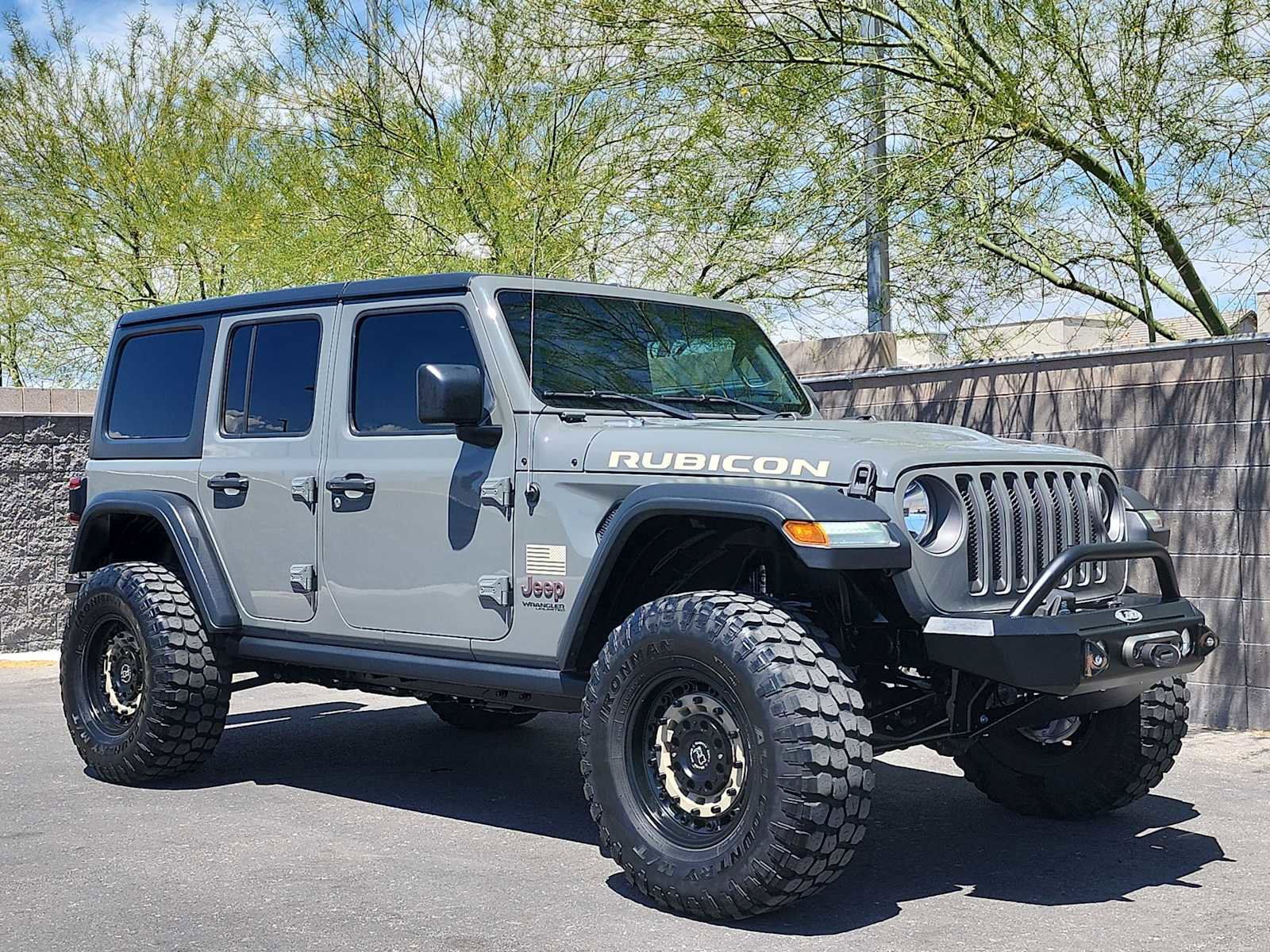 Used 2019 Jeep Wrangler Unlimited Rubicon AWD/4WD image 3