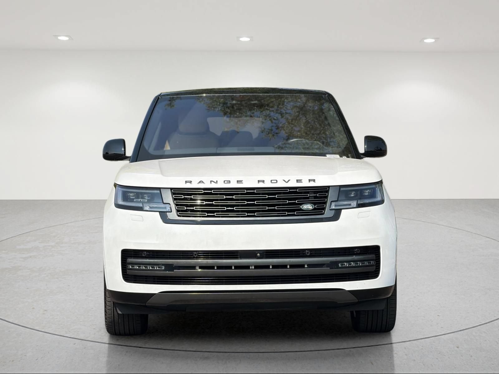 Used 2023 Land Rover Range Rover Long Wheelbase SE AWD/4WD image 8