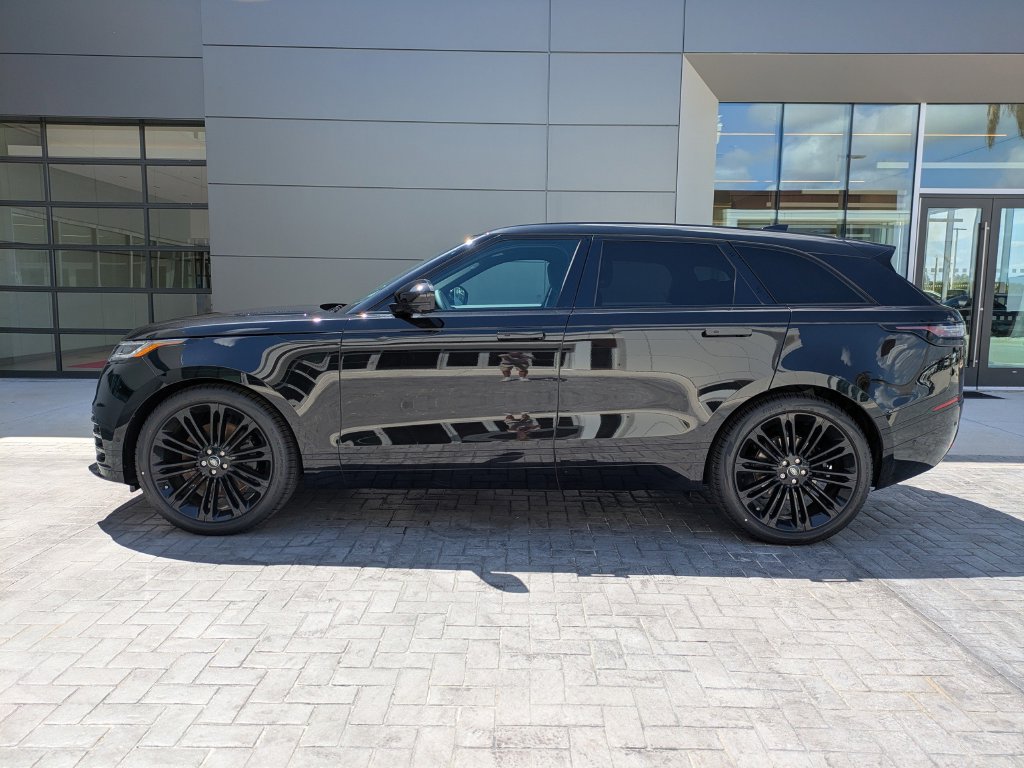 New 2026 Land Rover Range Rover Velar Dynamic SE AWD/4WD image 8