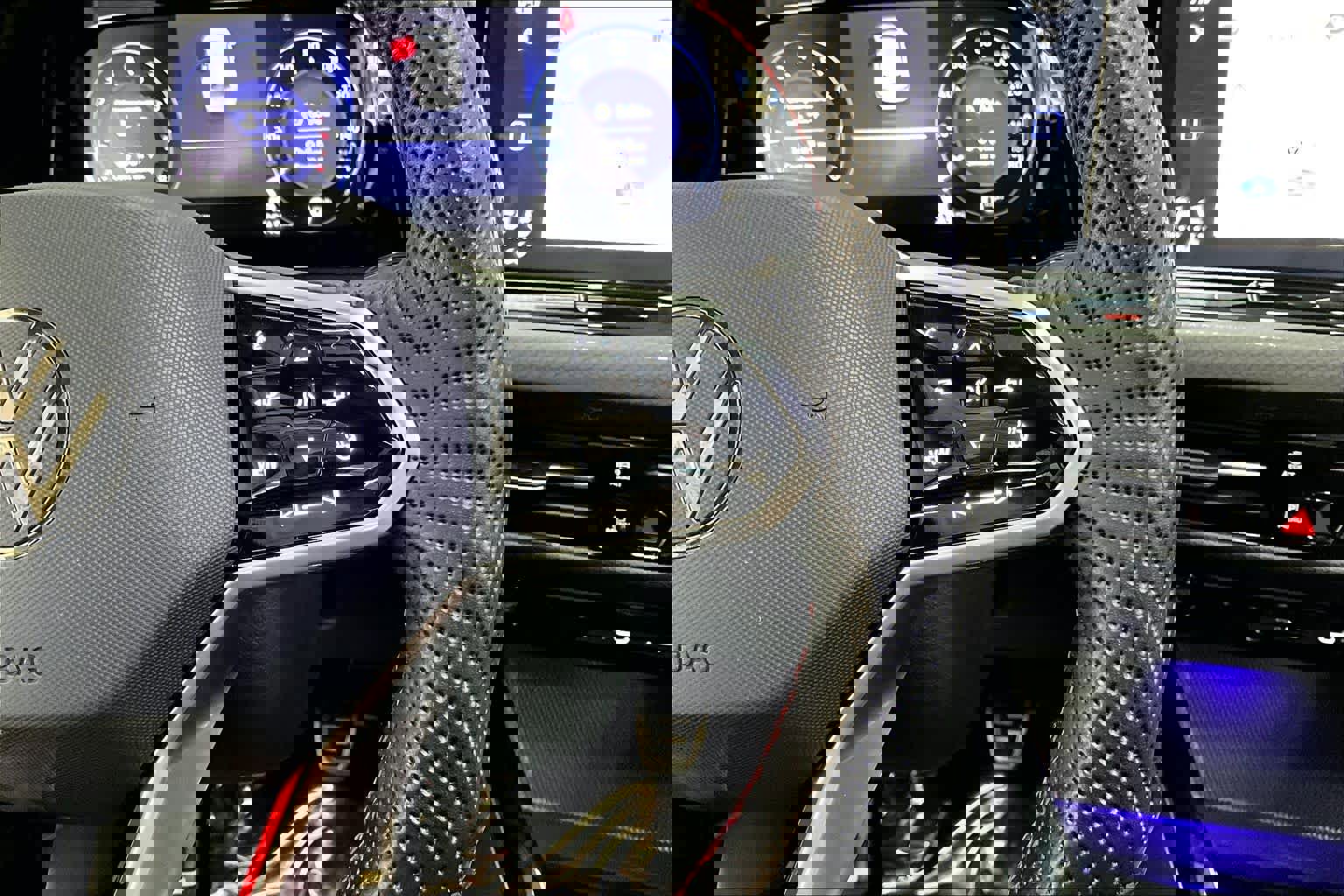 Used 2024 Volkswagen GTI SE image 22