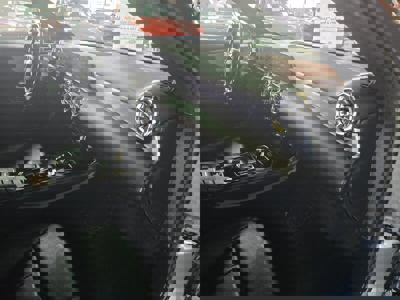 Used 2020 Mercedes-Benz A 220 w/ Premium Package image 15