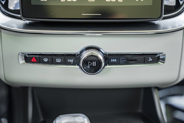 New 2026 Volvo XC90 B6 Ultra w/ Protection Package Premier image 22