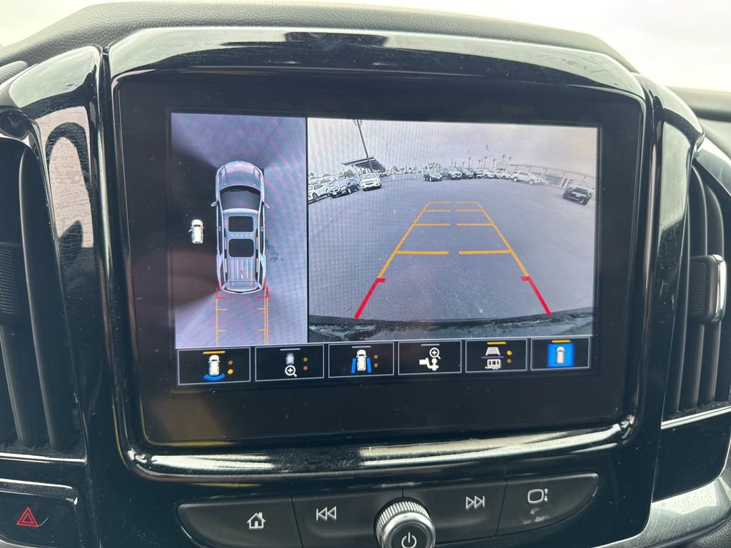 Certified 2023 Chevrolet Traverse Premier w/ Redline Edition FWD image 22