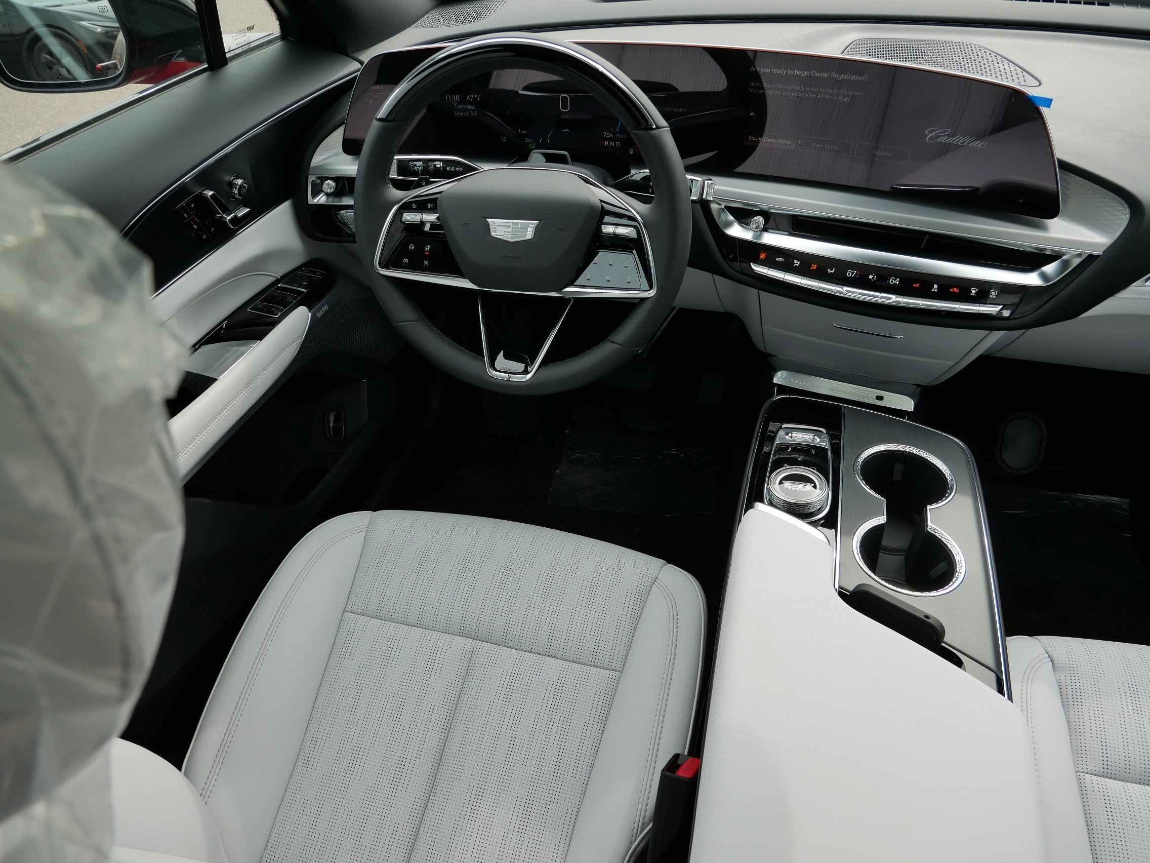 New 2026 Cadillac Lyriq Premium Sport w/ LPO, Floor Liner Package image 9