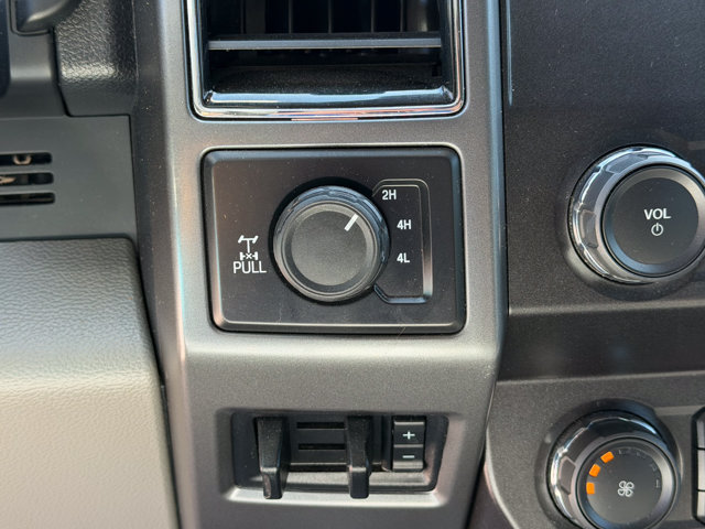 Used 2019 Ford F250 XLT w/ XLT Value Package AWD/4WD image 13