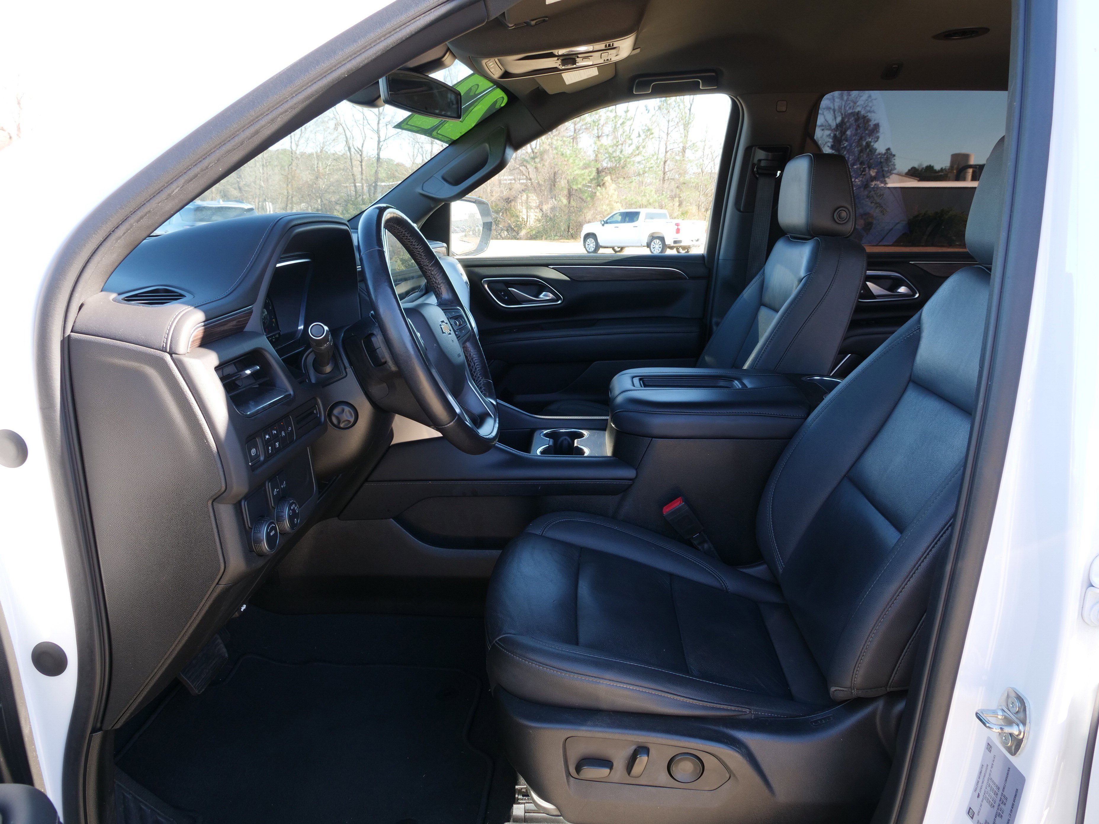 Certified 2022 Chevrolet Tahoe LT w/ Luxury Package image 16