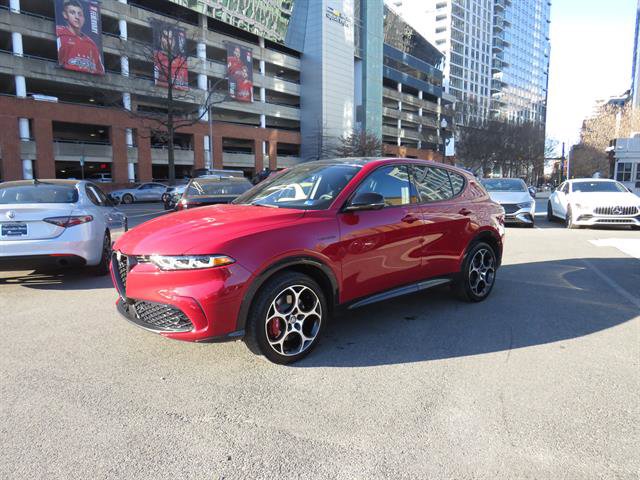 Used 2024 Alfa Romeo Tonale Veloce image 1