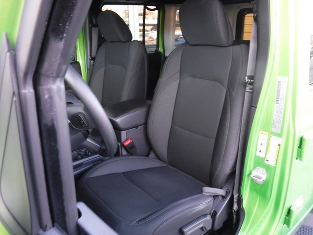 Used 2019 Jeep Wrangler Unlimited Sport image 20