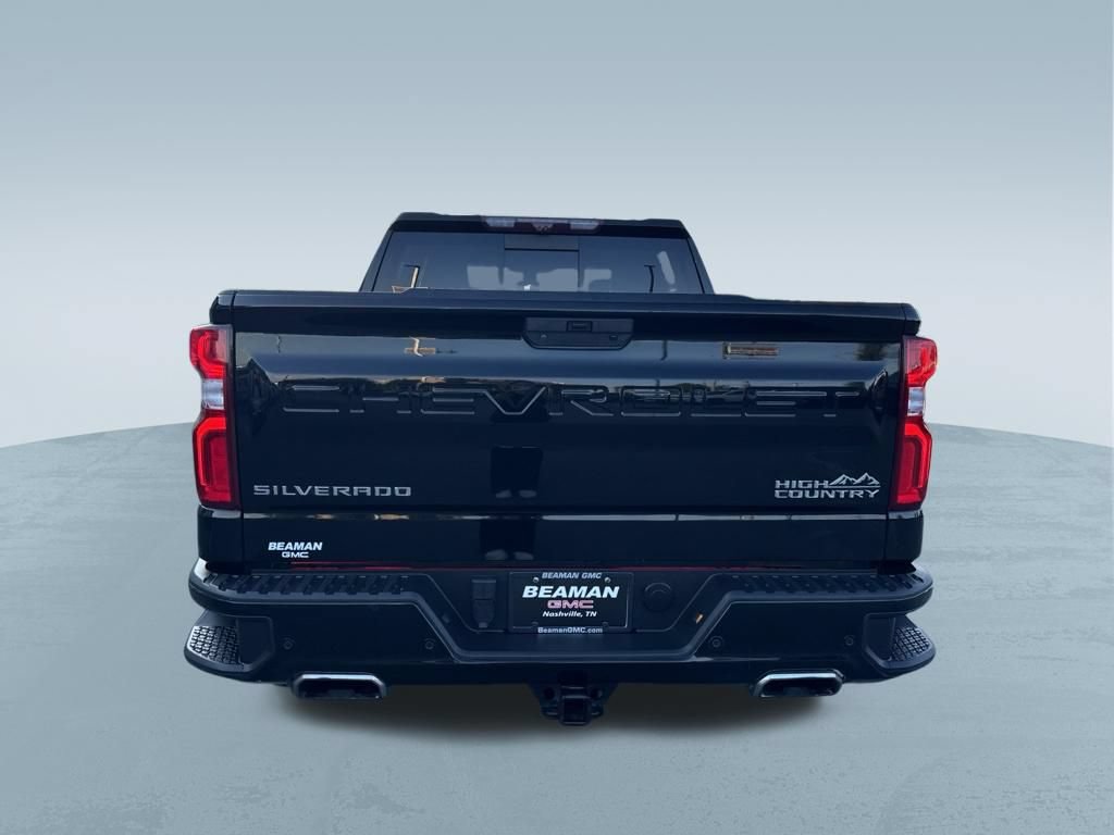 Used 2021 Chevrolet Silverado 1500 High Country w/ Technology Package AWD/4WD image 7