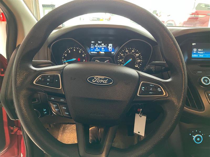 Used 2015 Ford Focus SE image 65