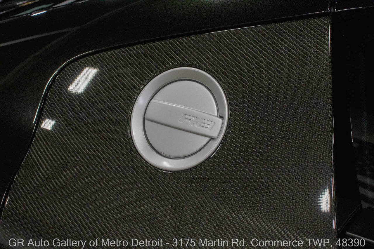 Used 2015 Audi R8 V10 image 27