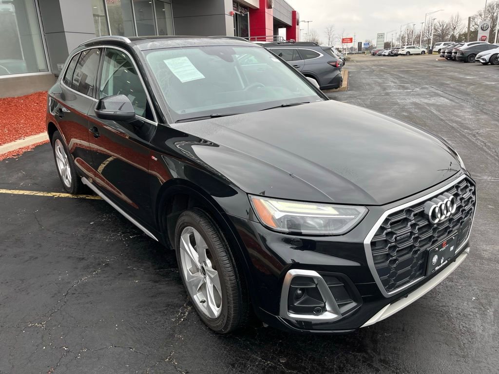 Used 2022 Audi Q5 2.0T Premium Plus w/ Premium Plus Package image 3