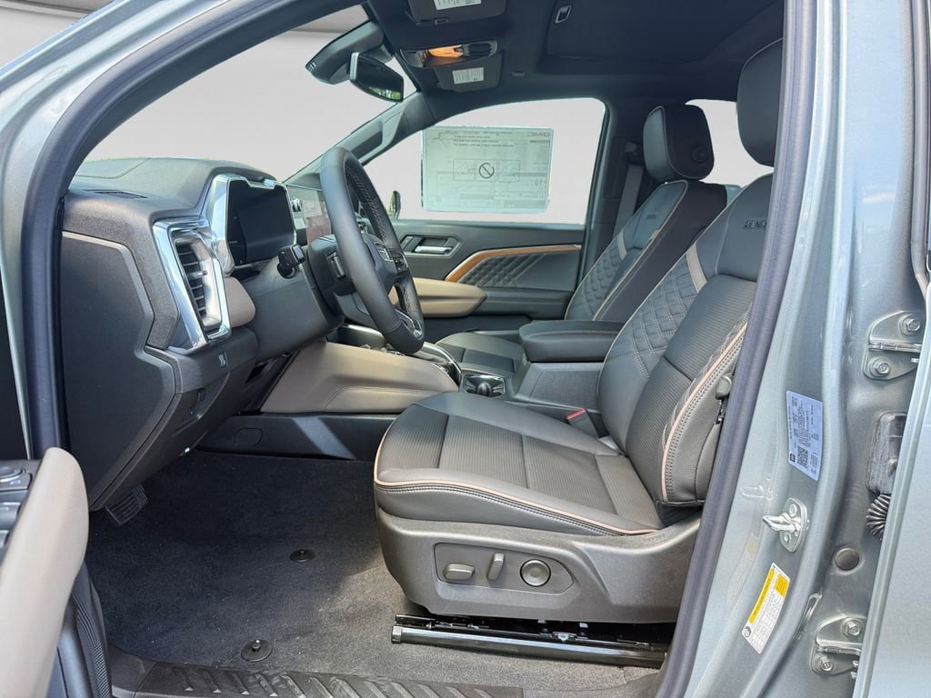 New 2026 GMC Canyon Denali AWD/4WD image 10