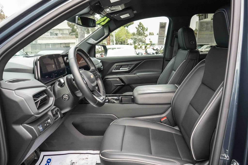 Used 2026 Chevrolet Silverado EV LT w/ Plus Package AWD/4WD image 17