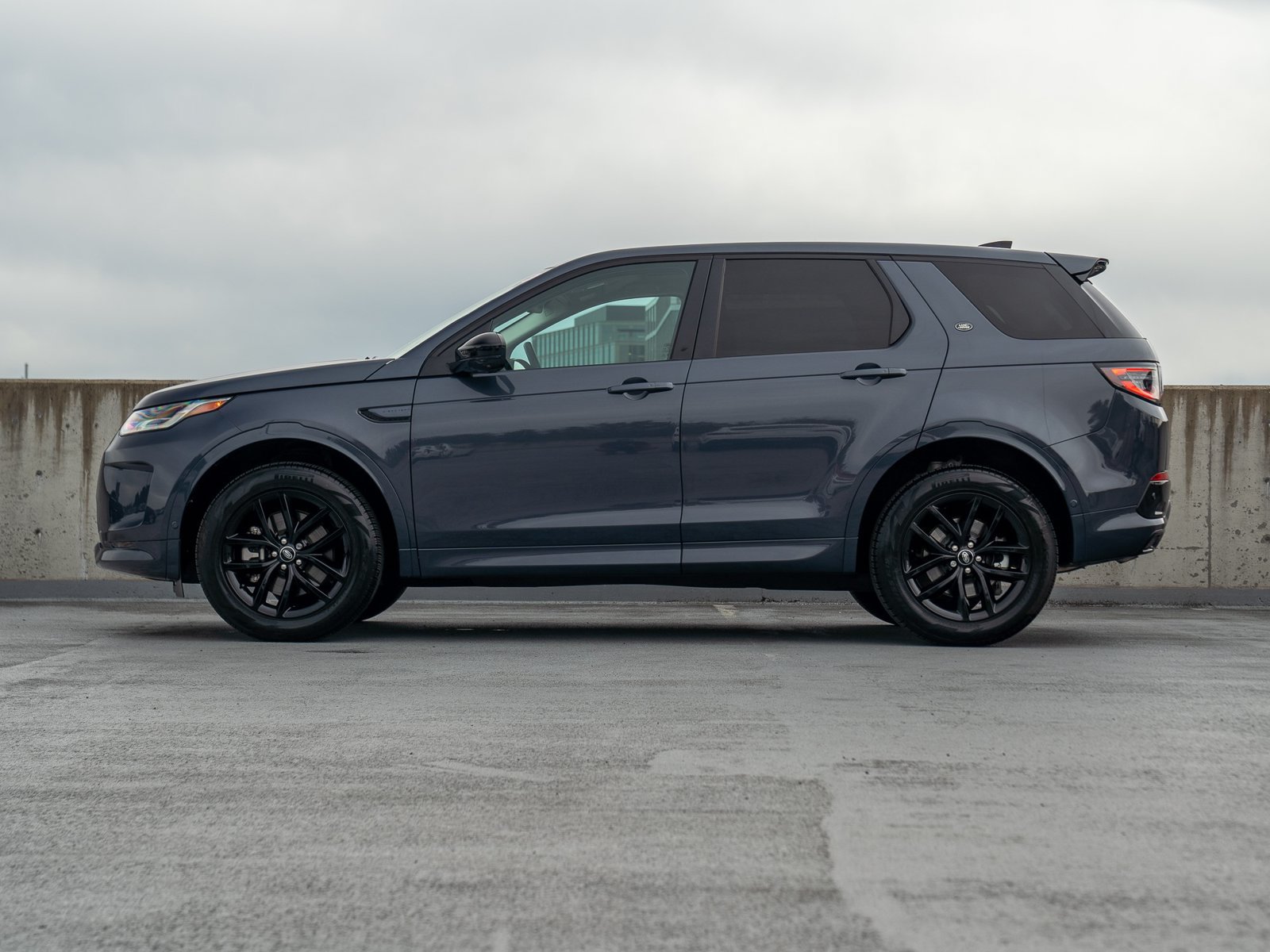 Used 2024 Land Rover Discovery Sport S AWD/4WD image 3