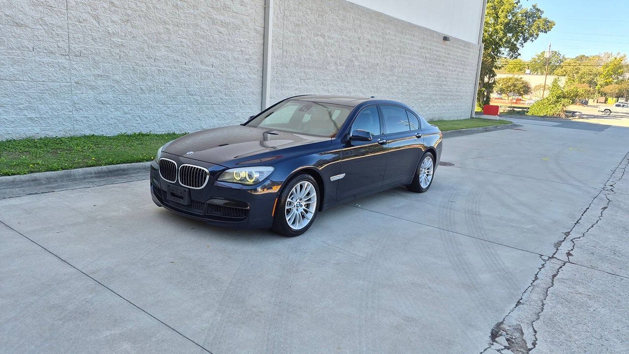 Used 2011 BMW 750Li xDrive AWD/4WD image 2