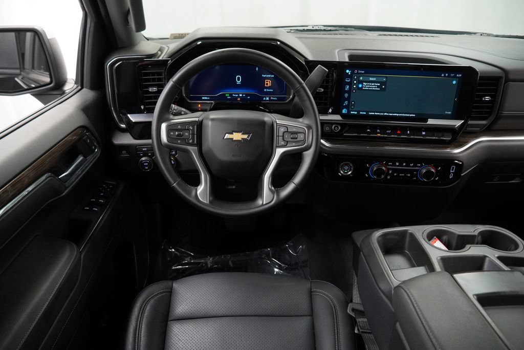Used 2023 Chevrolet Silverado 1500 LT AWD/4WD image 13