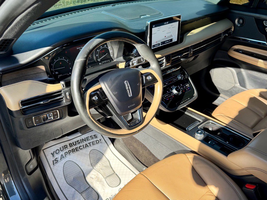 Used 2020 Lincoln Corsair Reserve image 12