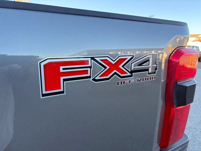 Used 2023 Ford F250 XLT w/ XLT Premium Package AWD/4WD image 16
