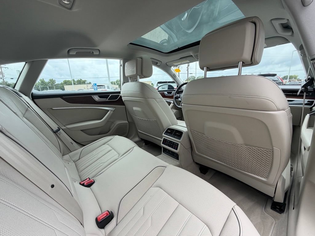 Used 2023 Audi A7 Prestige w/ Luxury Package AWD/4WD image 28