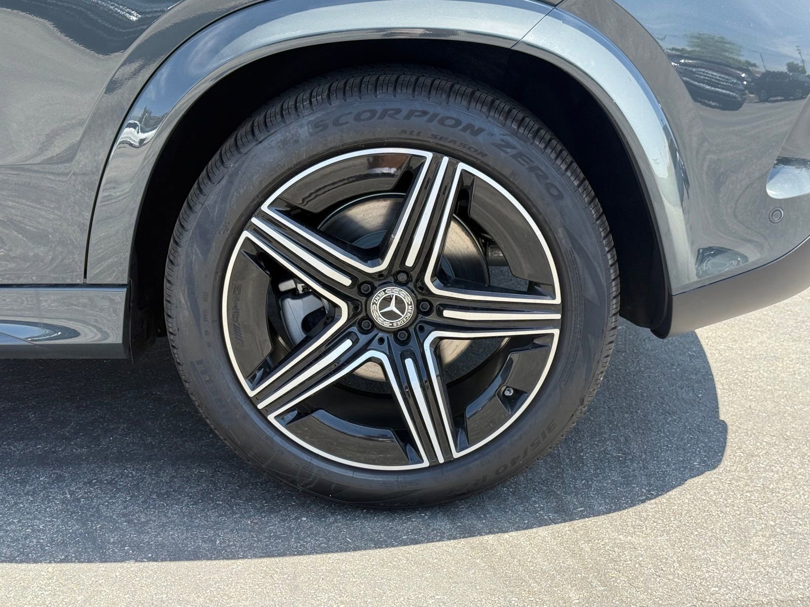 New 2026 Mercedes-Benz GLE 450 4MATIC image 17