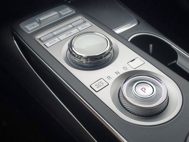 Used 2025 Genesis GV70 2.5T image 23