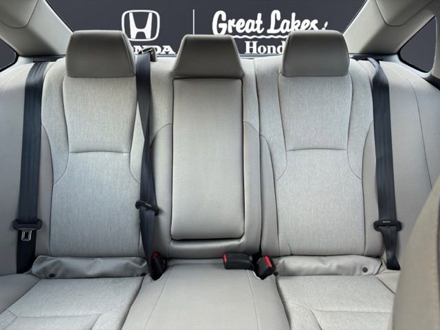 Used 2025 Honda Accord SE image 13