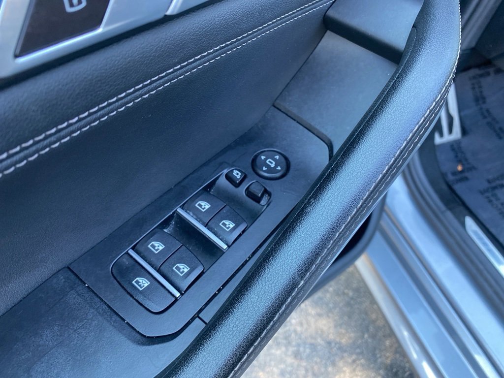 Used 2024 BMW X6 xDrive40i image 11