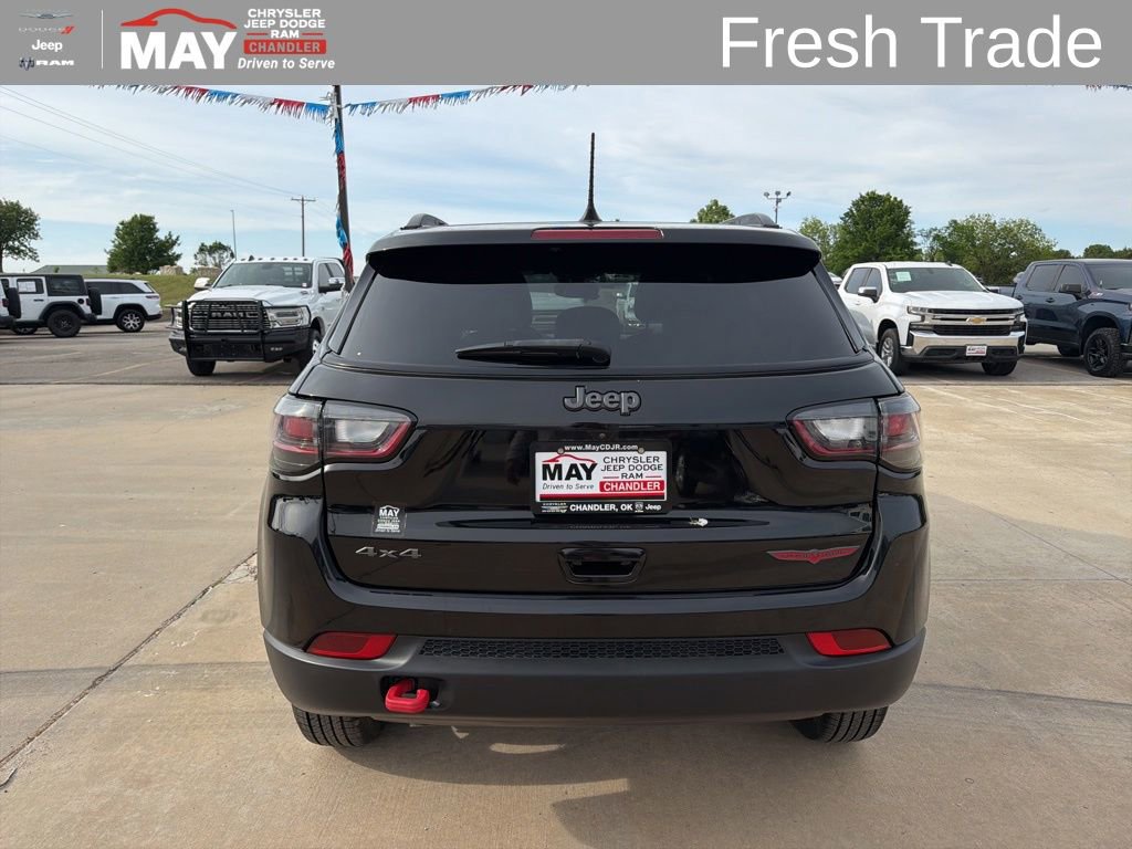 Used 2023 Jeep Compass Trailhawk w/ Trailhawk Elite Group AWD/4WD image 8