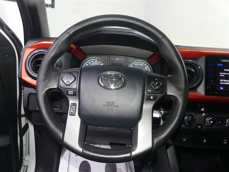 Used 2016 Toyota Tacoma TRD Off-Road w/ Exterior Package image 26