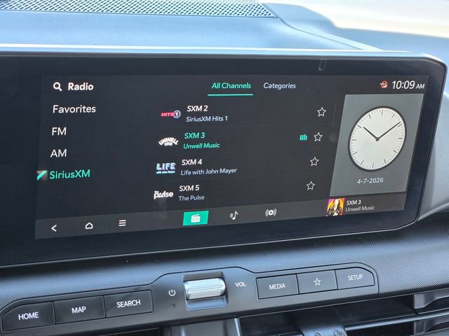 Used 2025 Kia K4 FWD image 17