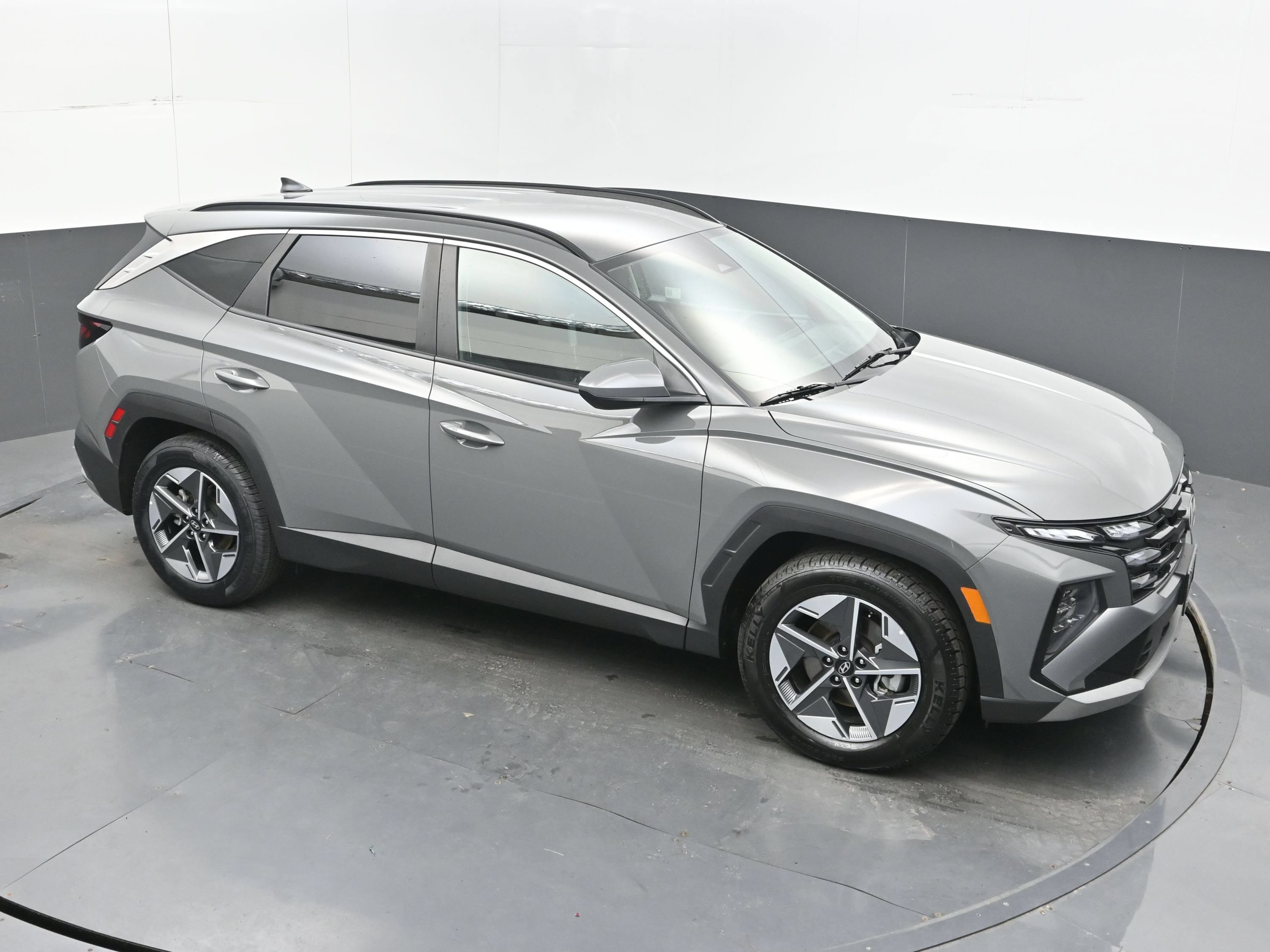 Used 2025 Hyundai Tucson SEL FWD image 32