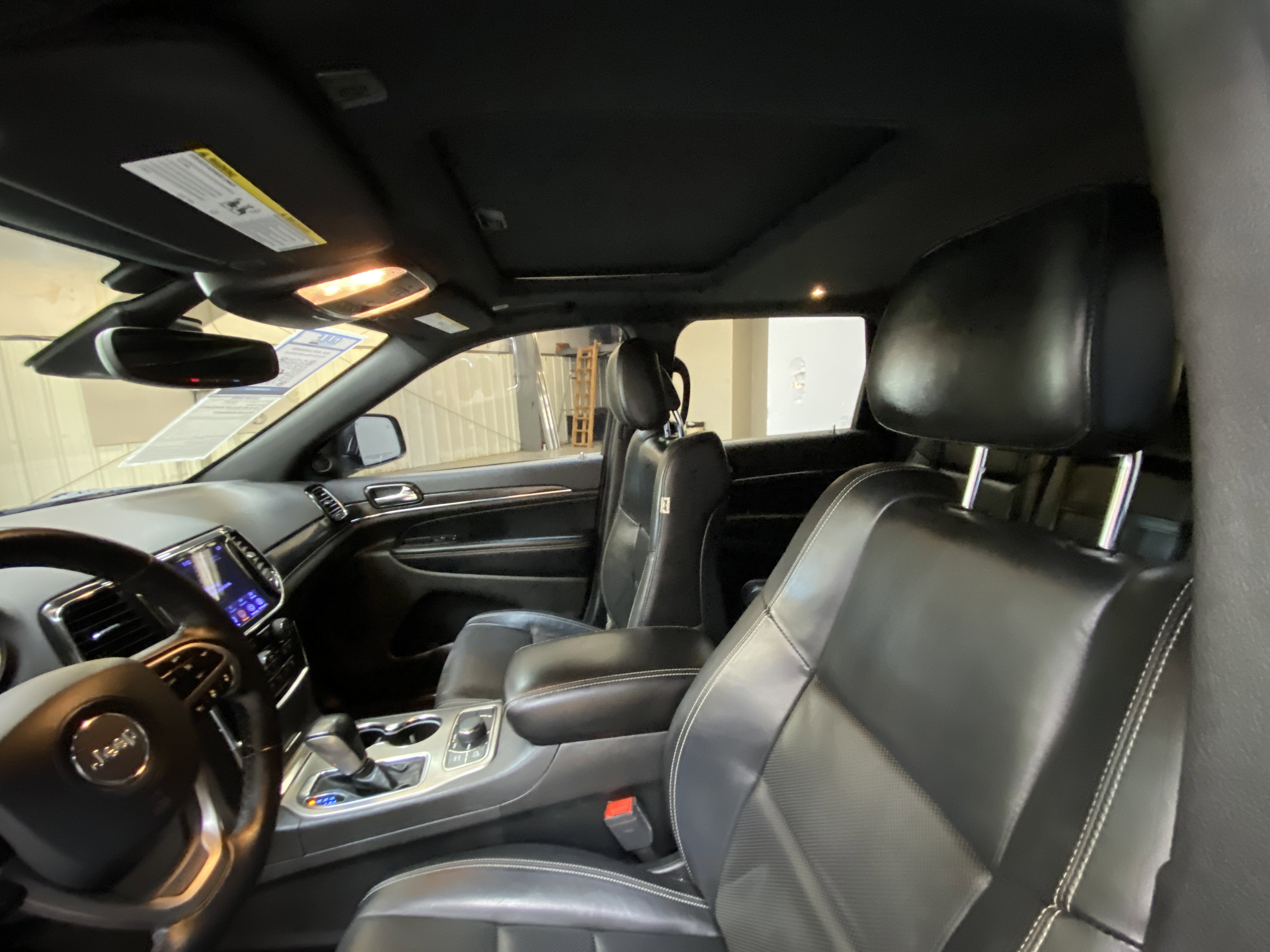 Used 2021 Jeep Grand Cherokee 80th Anniversary w/ Quick Order Package 28K 80th image 23