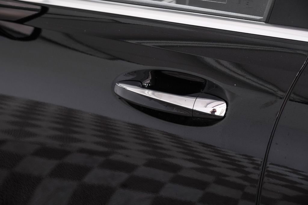 Used 2024 Mercedes-Benz EQB 250+ w/ Winter Package image 38