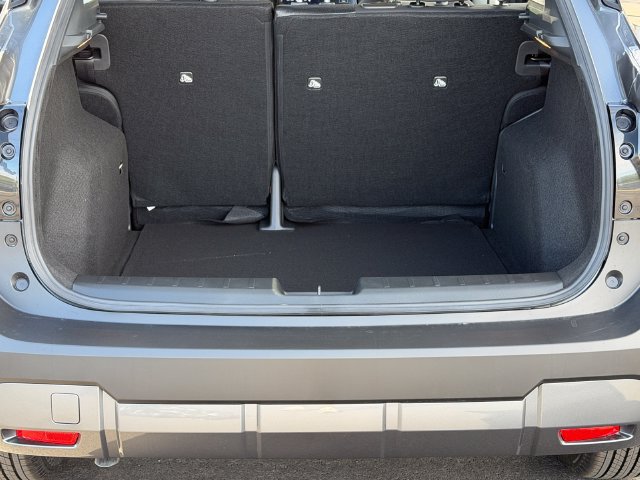 New 2027 Nissan Kicks SV FWD image 5