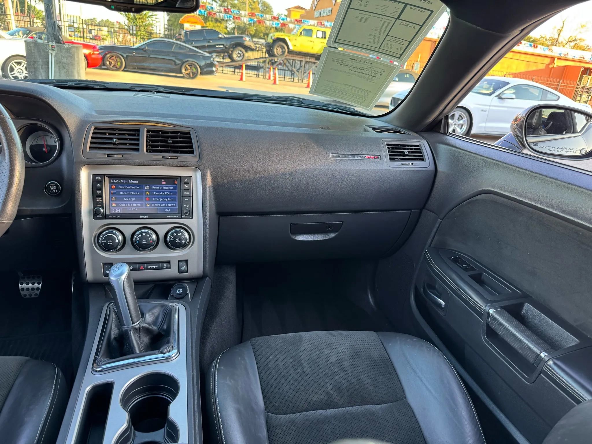 Used 2014 Dodge Challenger SRT8 w/ Harman/Kardon Audio Group image 34