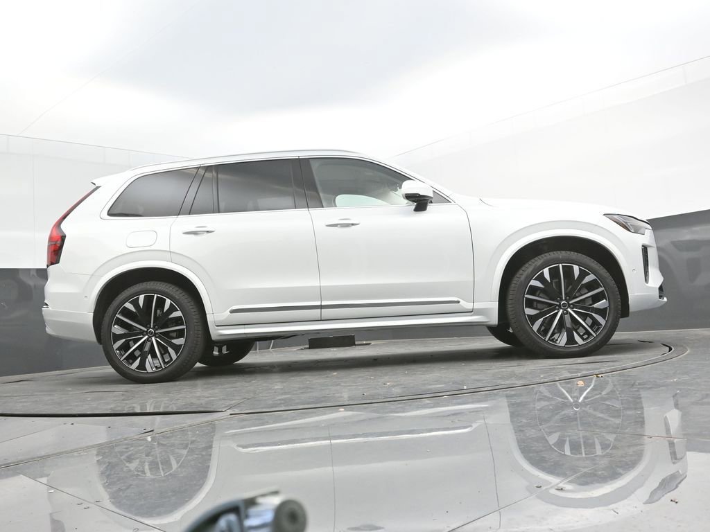 New 2026 Volvo XC90 B6 Ultra w/ Protection Package image 36
