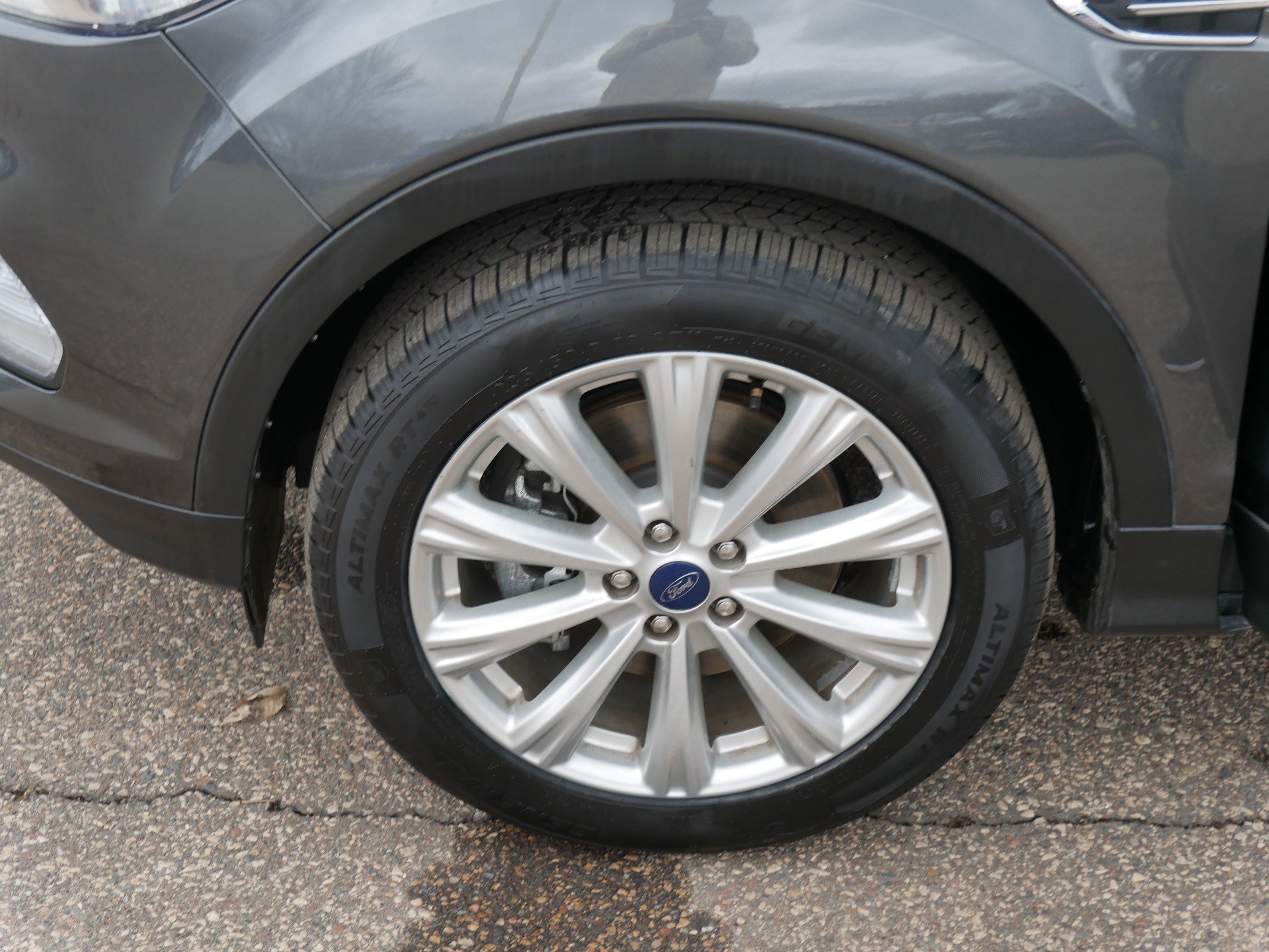 Used 2019 Ford Escape SEL AWD/4WD image 15
