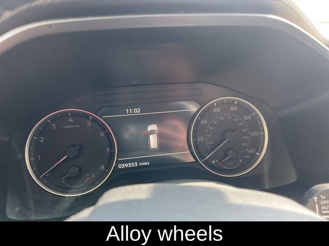 Used 2025 Mitsubishi Outlander SE image 16