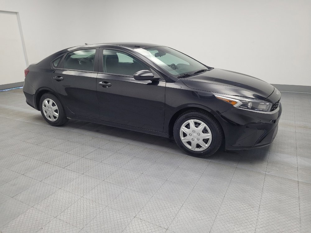 Used 2023 Kia Forte LX image 11