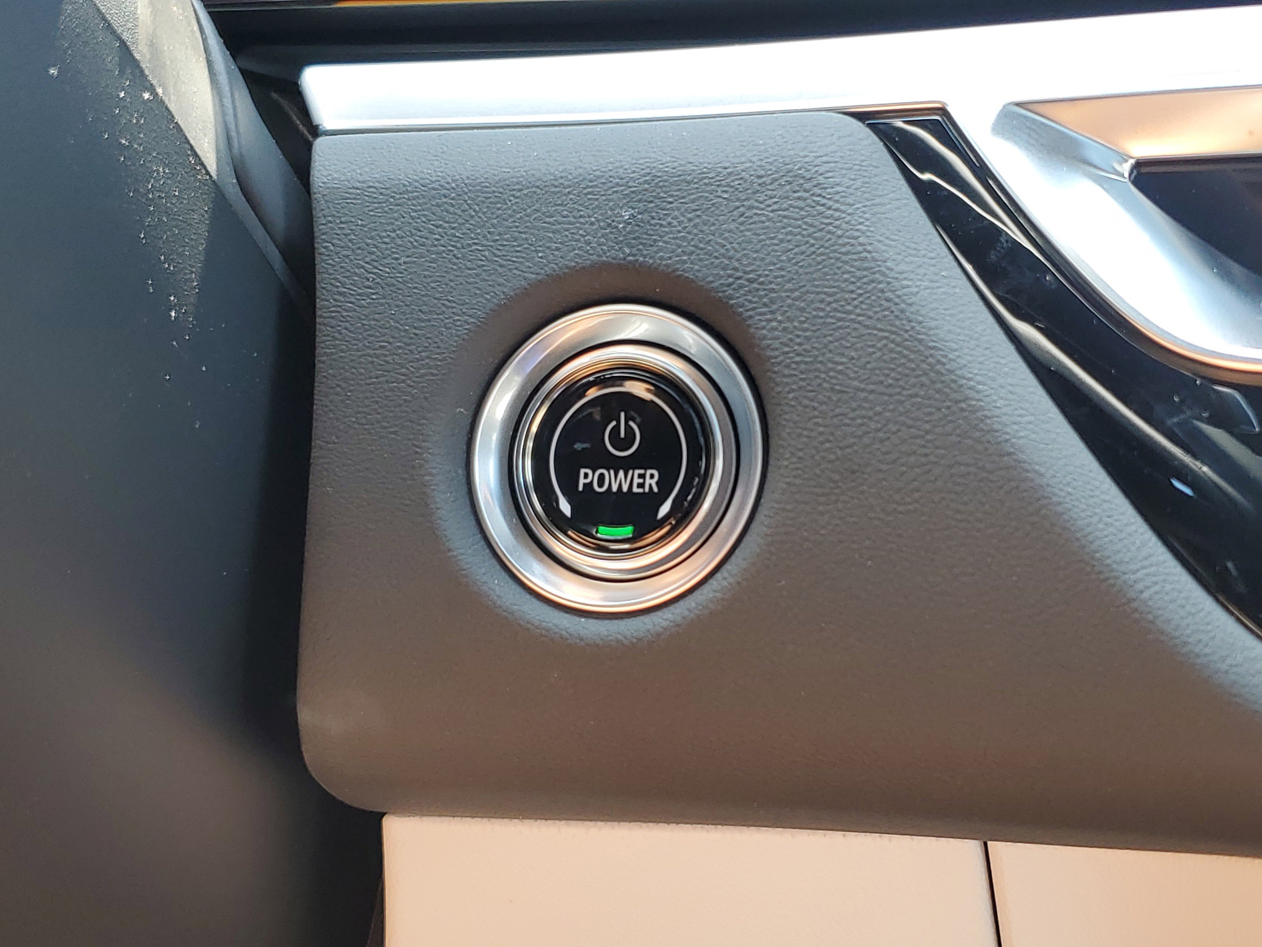 New 2025 Cadillac Lyriq Luxury image 26