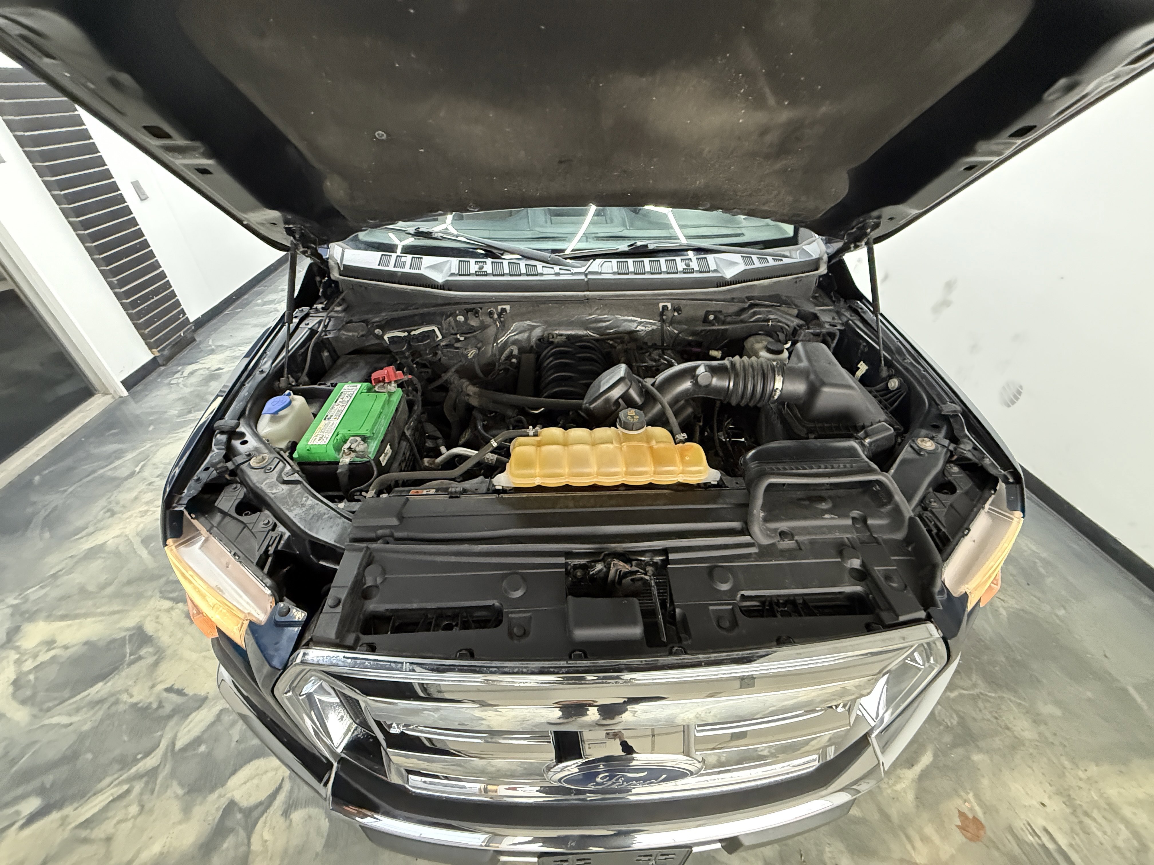 Used 2017 Ford F150 XLT w/ Equipment Group 301A Mid image 24