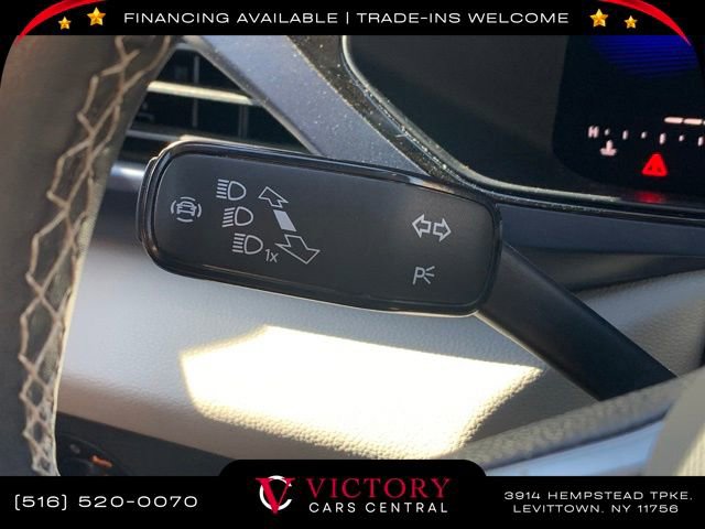 Used 2023 Volkswagen Taos SE image 35
