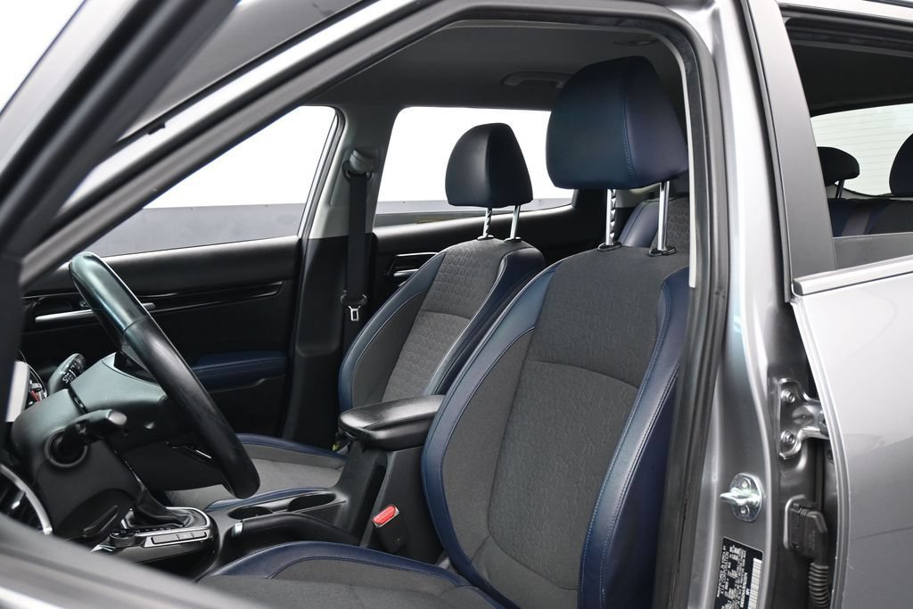 Used 2024 Kia Seltos S FWD image 10